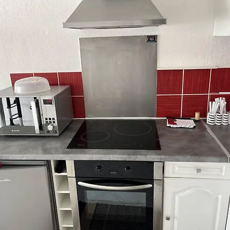 Studio 4 Pers Moderne Avec Vue 180° Sur Port, Parking Prive, Proche Plages Et Commerces - Fr-1-749-60