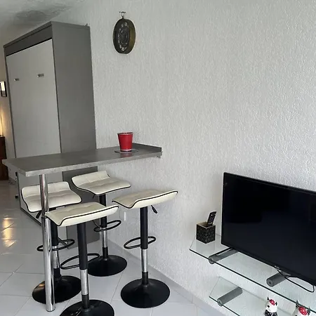 Studio 4 Pers Moderne Avec Vue 180° Sur Port, Parking Prive, Proche Plages Et Commerces - Fr-1-749-60 Апартаменти